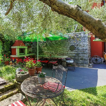 Lorena By Interhome アパート ブイェ